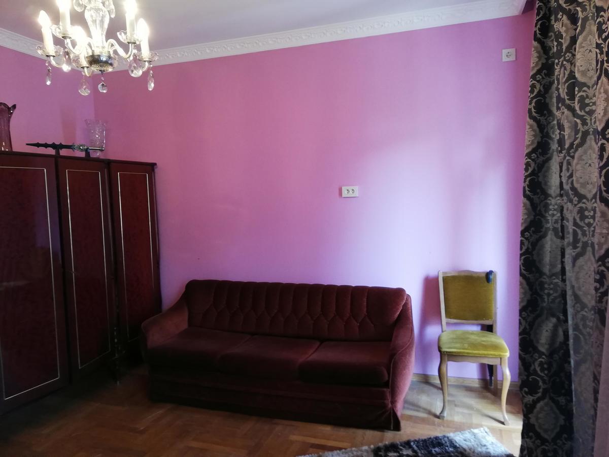 Guest House Quiet Home Batumi Esterno foto